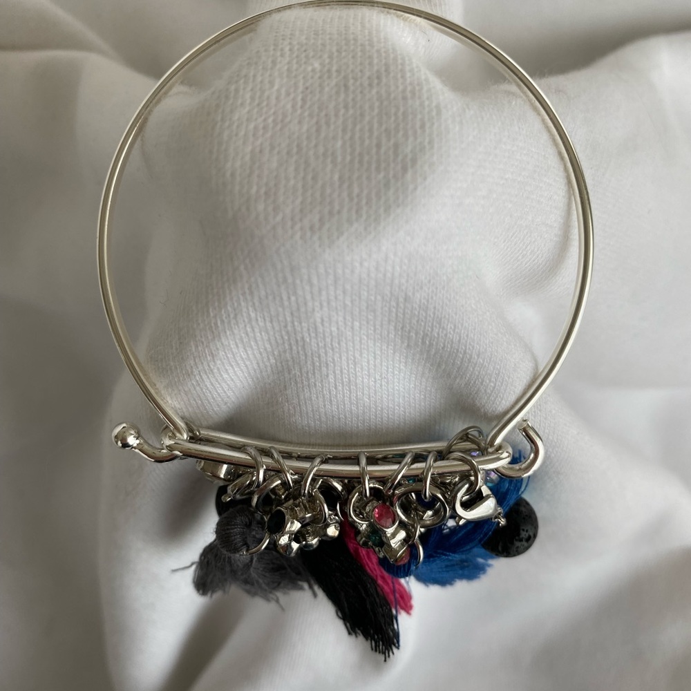 New Handcrafted Tassel Hinged Bangle - image 5